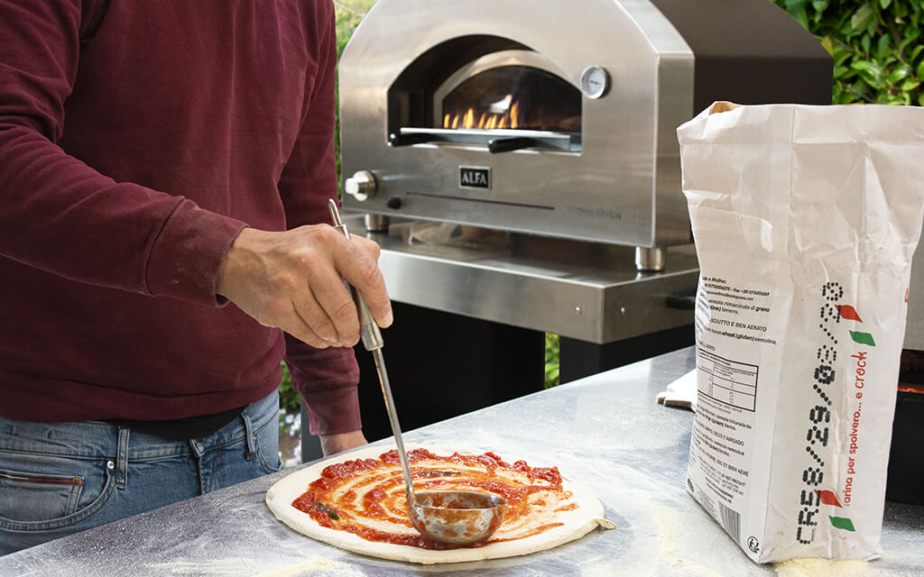 Hybrid oven: how to combine wood-fired and gas-fired cooking | Alfa Forni