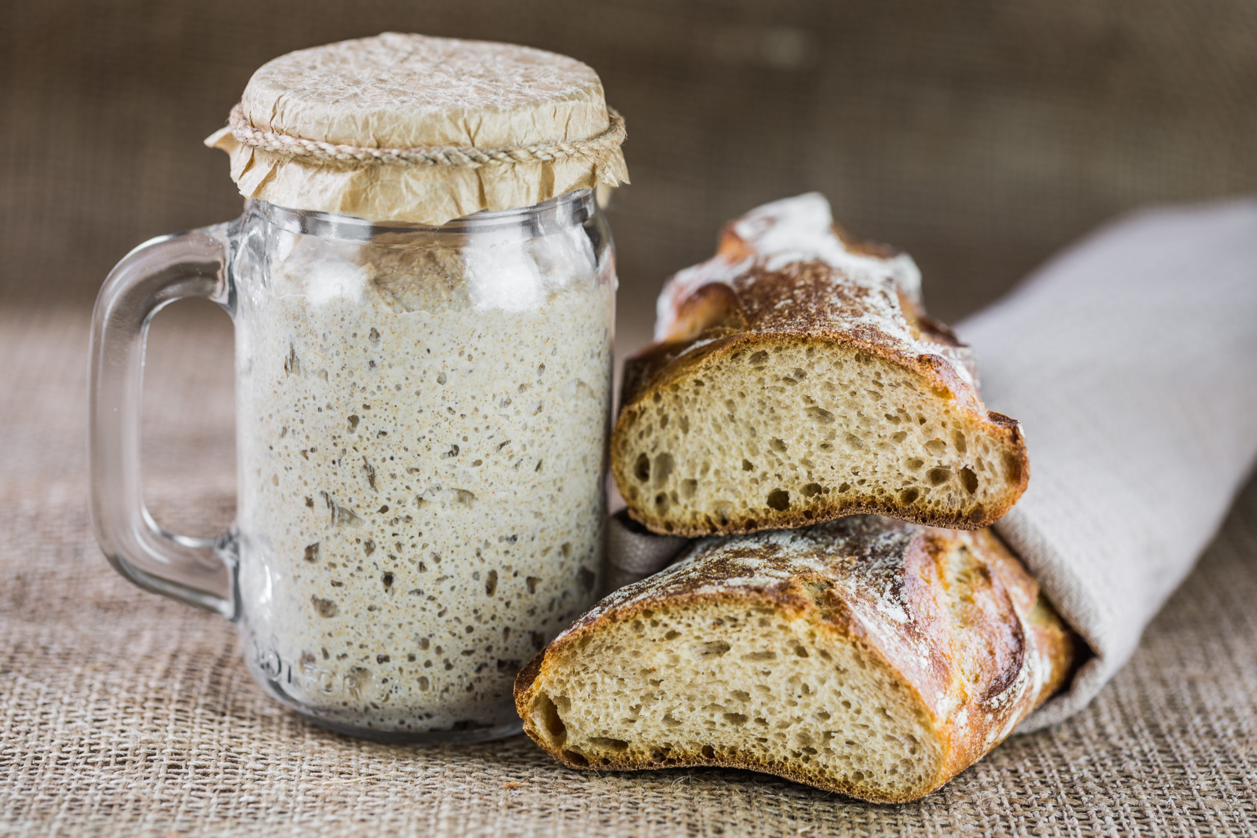 Baking bread in a wood burning oven: at what temperature and for how long? | Alfa Forni