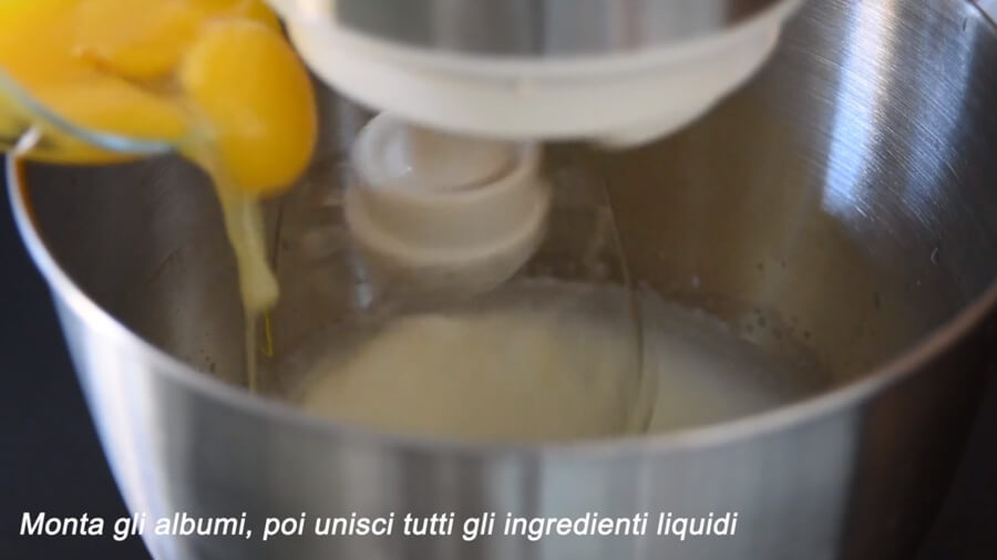 Ciambellone fatto in casa - Video Ricetta nel forno ONE a gas | Alfa Forni