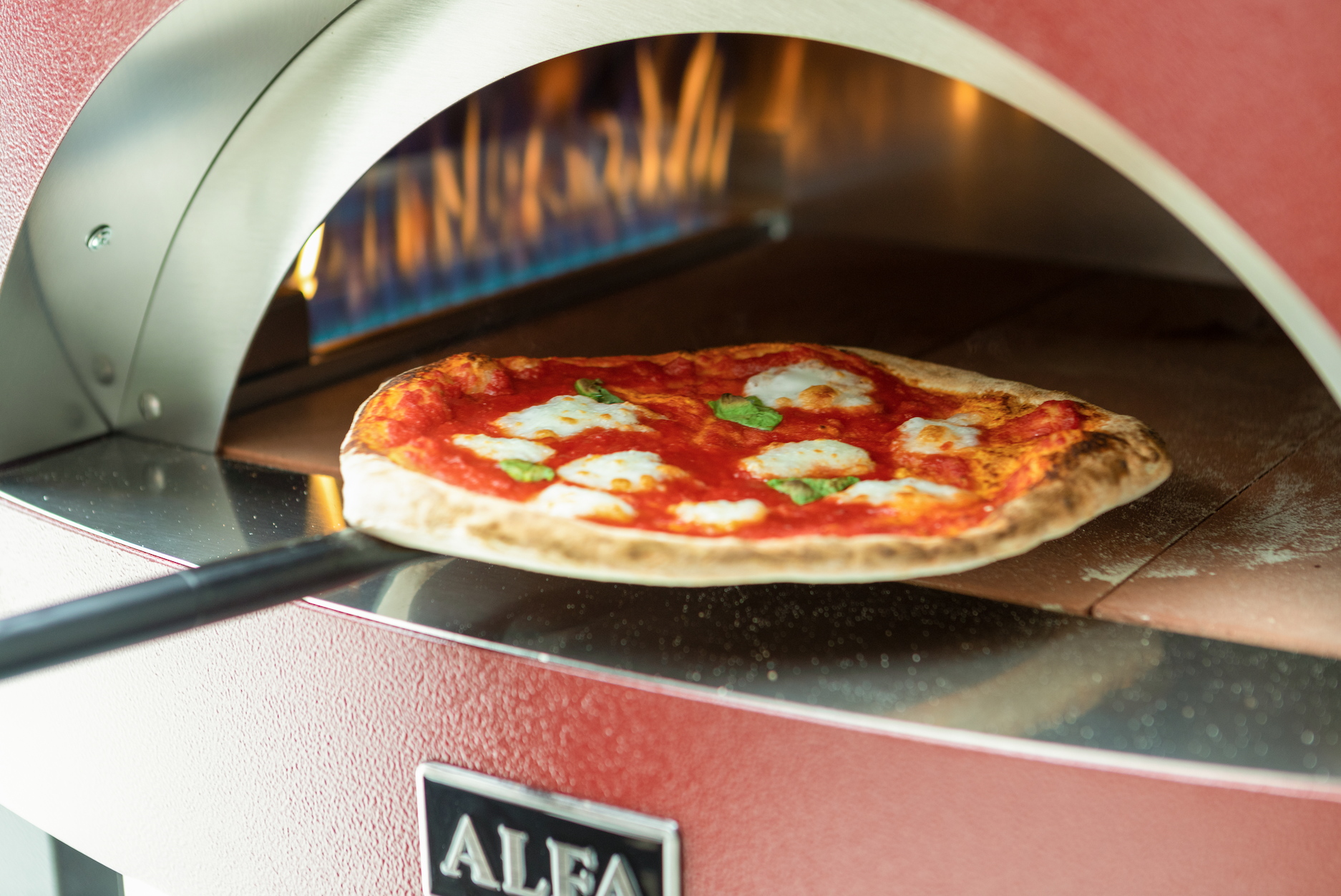 Come fare la pizza perfetta anche a casa? Con i forni Alfa sarà come essere in pizzeria | Alfa Forni